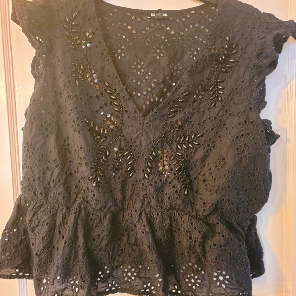 Stunning 😍 Express shirt